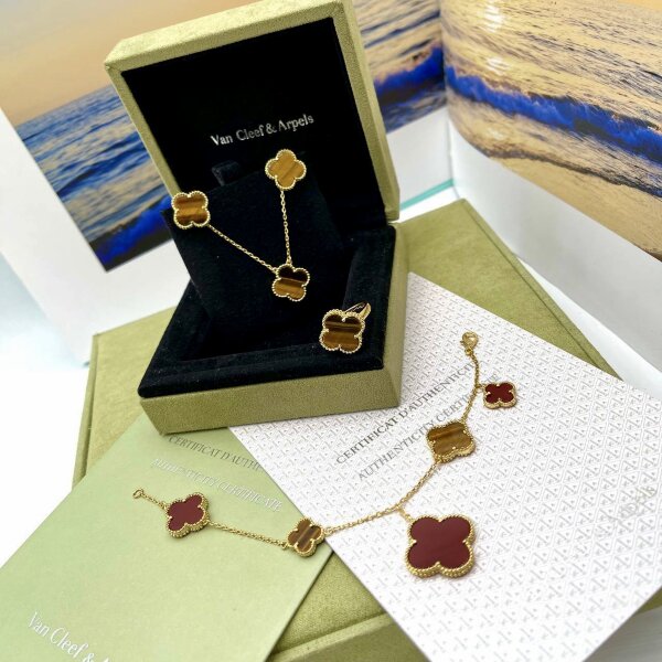 Комплект в стиле  Van Cleef фото